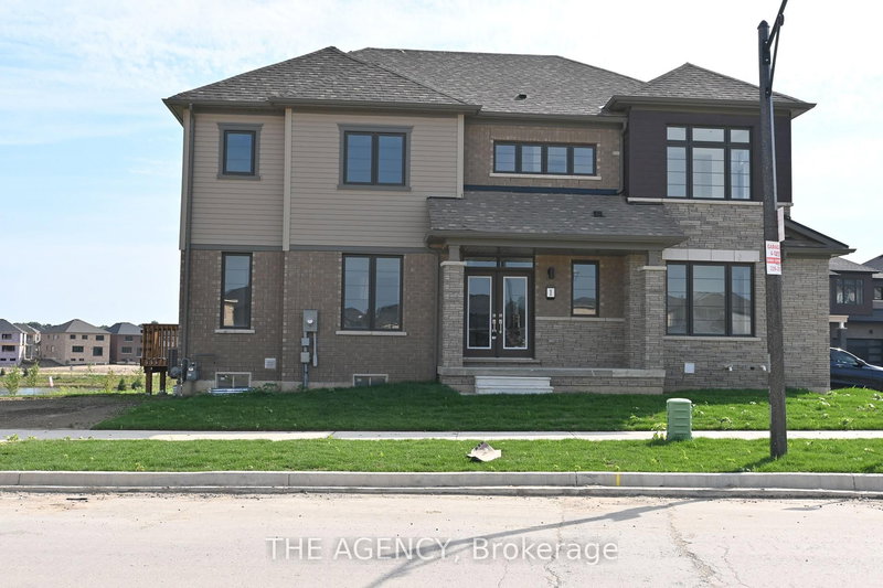 1 Bee Cres, Brantford, N3T 0V7 | Image 3