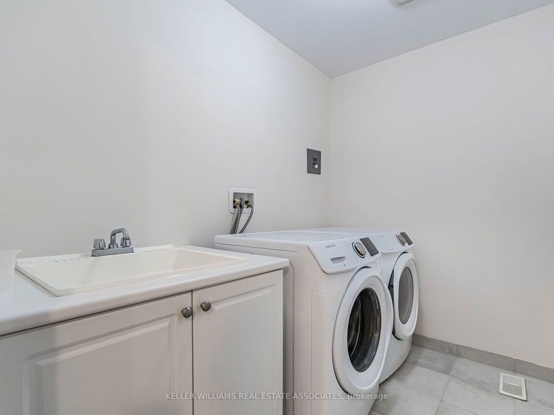 18 Heming Tr  Hamilton, L9K 0J8 | Image 35