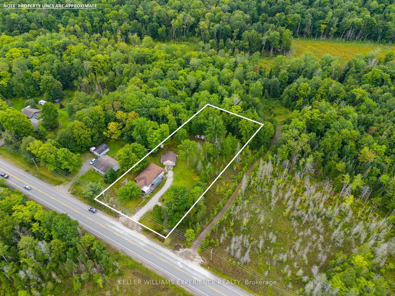 home for sale on 1526 Highway 118  E