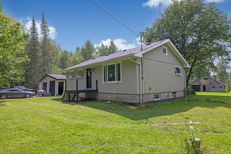 home for sale on 2133 HWY 35 S