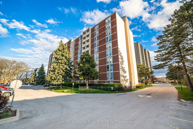  1004 - 75 Glenburn Crt  Hamilton, L8E 1C7 | Image 34