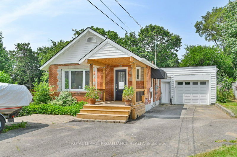 home for sale on 300 Dufferin Avenue