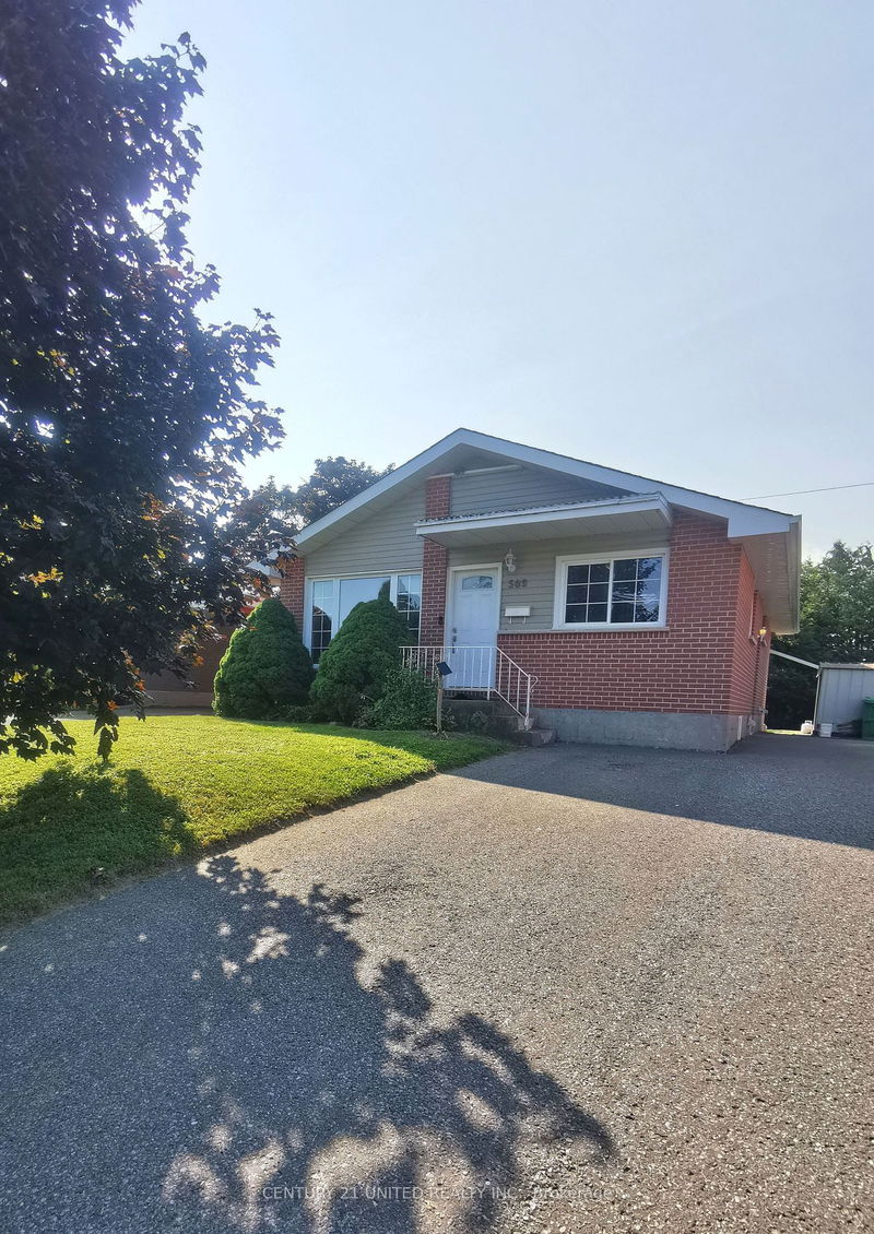 home for lease on 509 Raymond Street