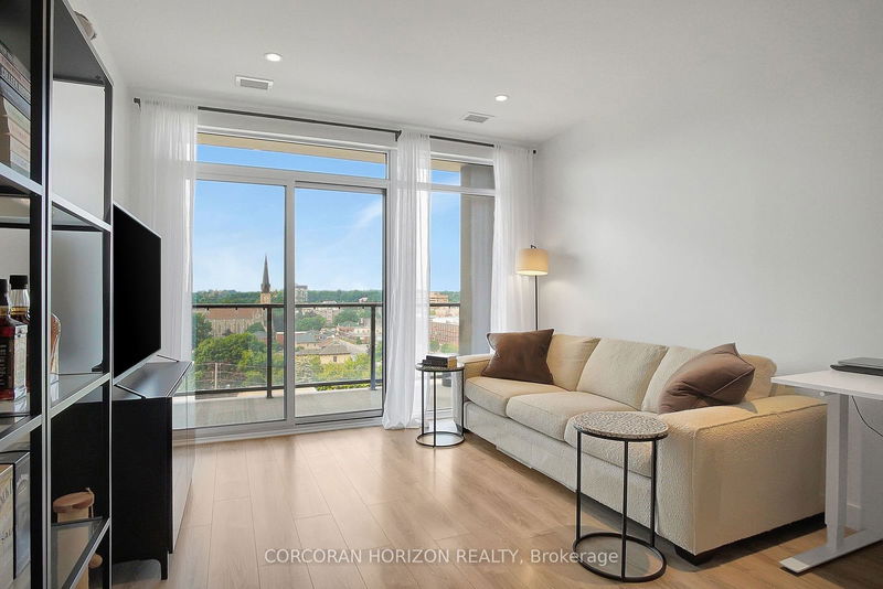 home for lease on 807-50 Grand Avenue S