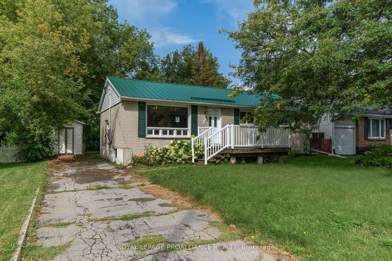 home for sale on 194 Reid Street