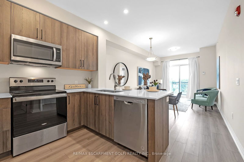  410 - 120 Spring Valley Cres  Hamilton, L9C 0B4 | Image 11