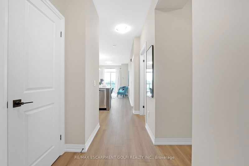  410 - 120 Spring Valley Cres  Hamilton, L9C 0B4 | Image 9