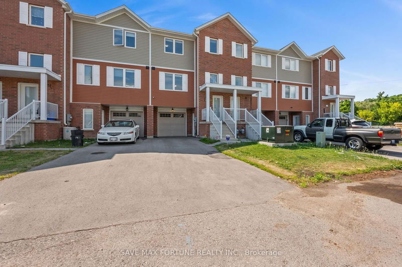 55 Denistoun St  Welland, L3C 1T9 | Image 1