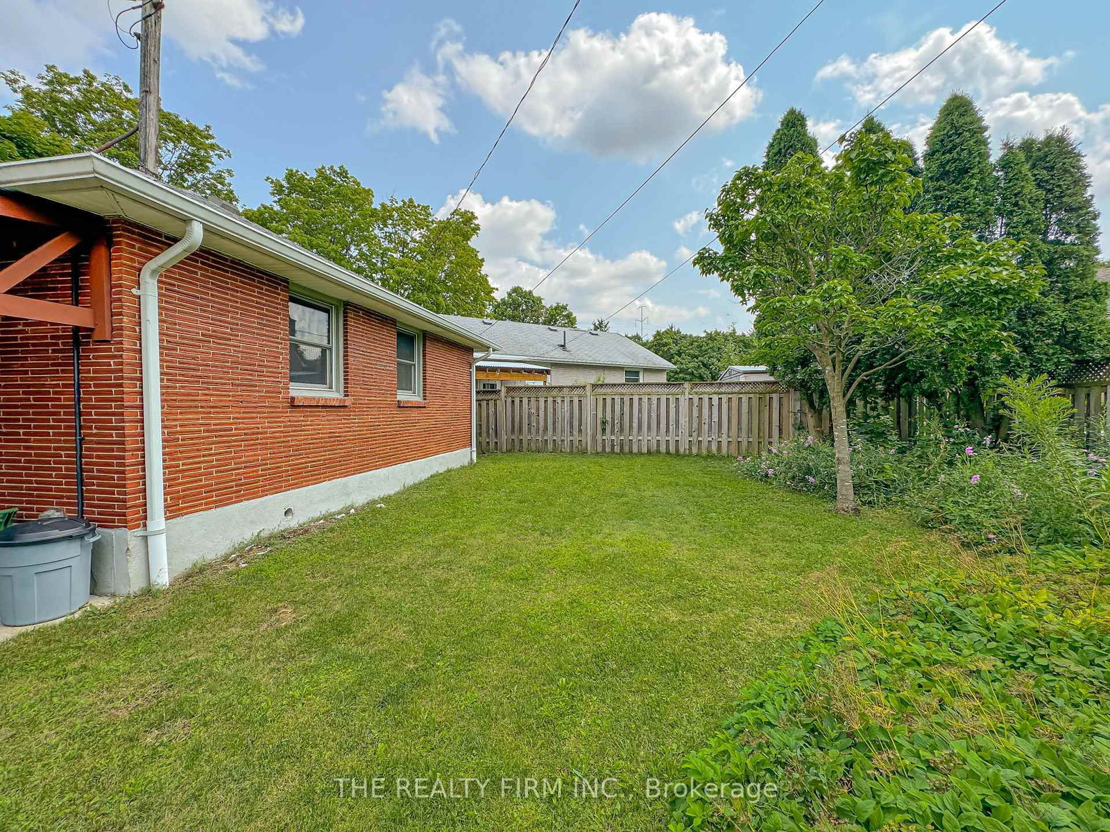 Listing Image 29