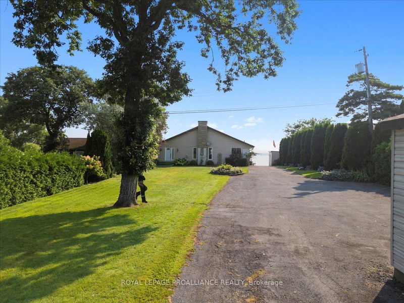 32 Peats Point Lane  Prince Edward County, K8N 4Z7 | Image 3