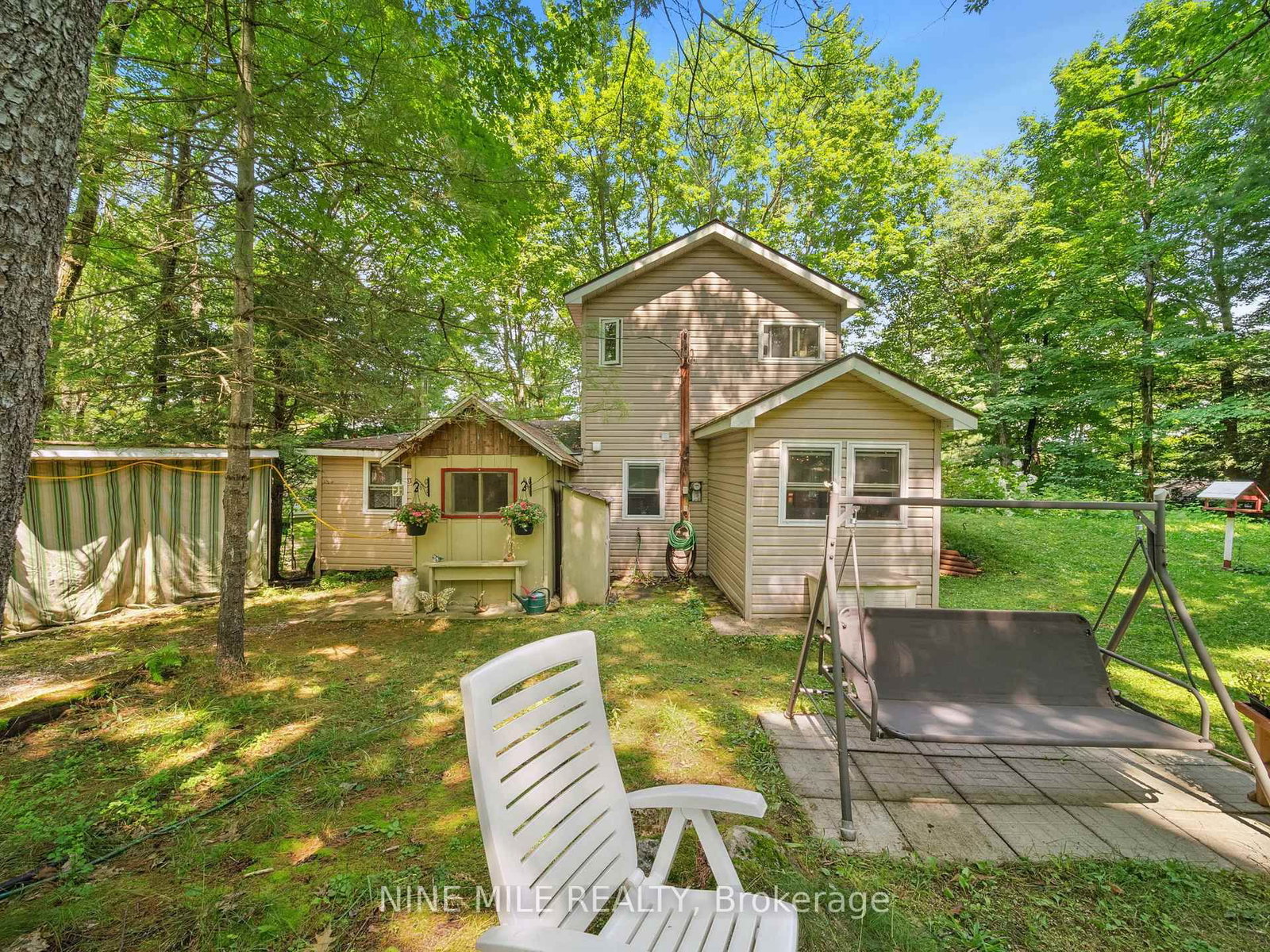 Listing Image 3