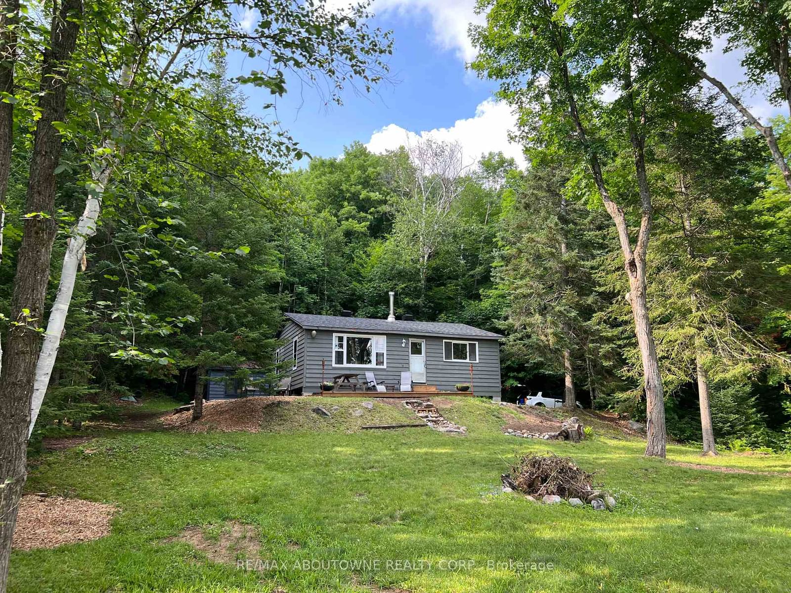 Listing Image 16