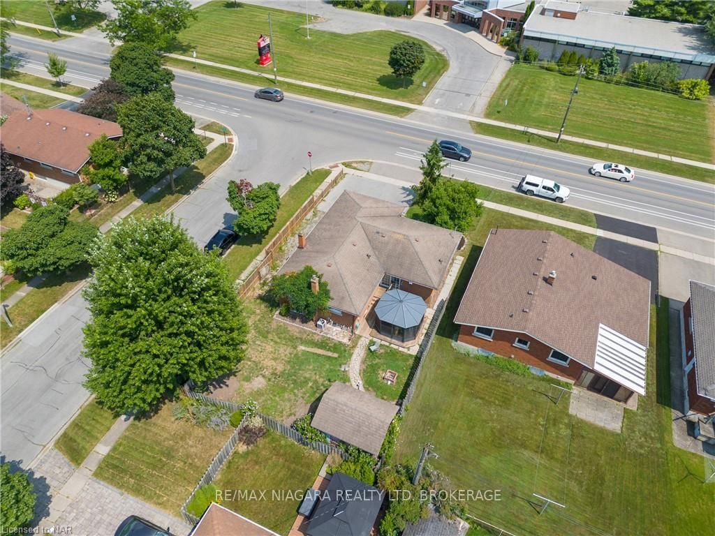 Listing Image 28