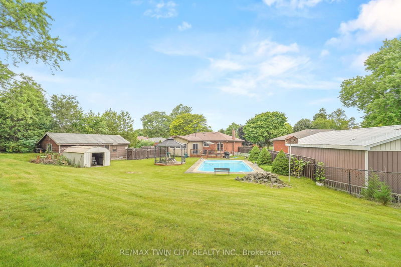 49 Wiltshire Dr  Brantford, N3R 5B1 | Image 35