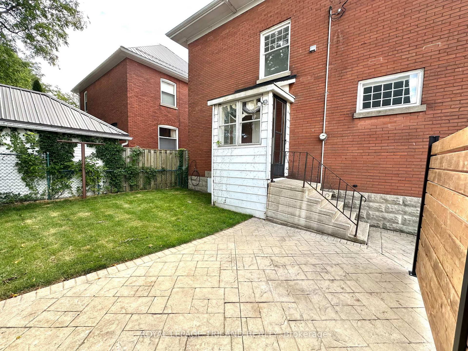 Listing Image 33