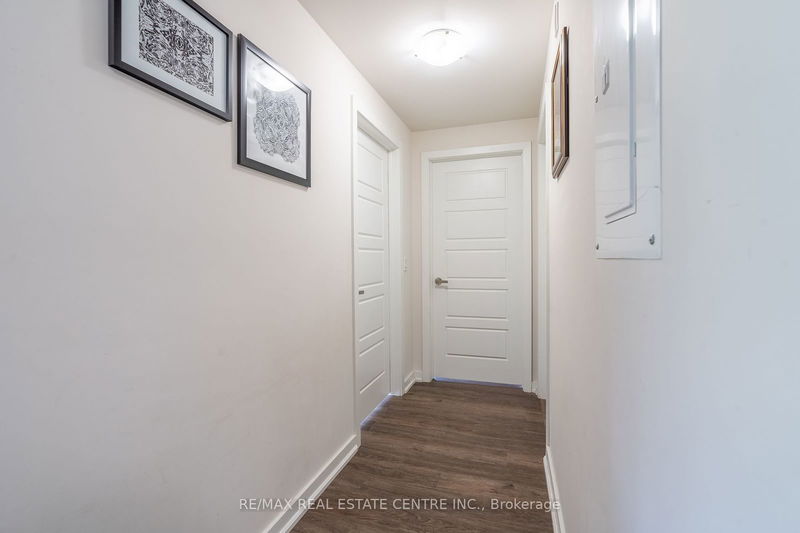  LL14 - 25 Kay Cres  Guelph, N1L 0P2 | Image 15