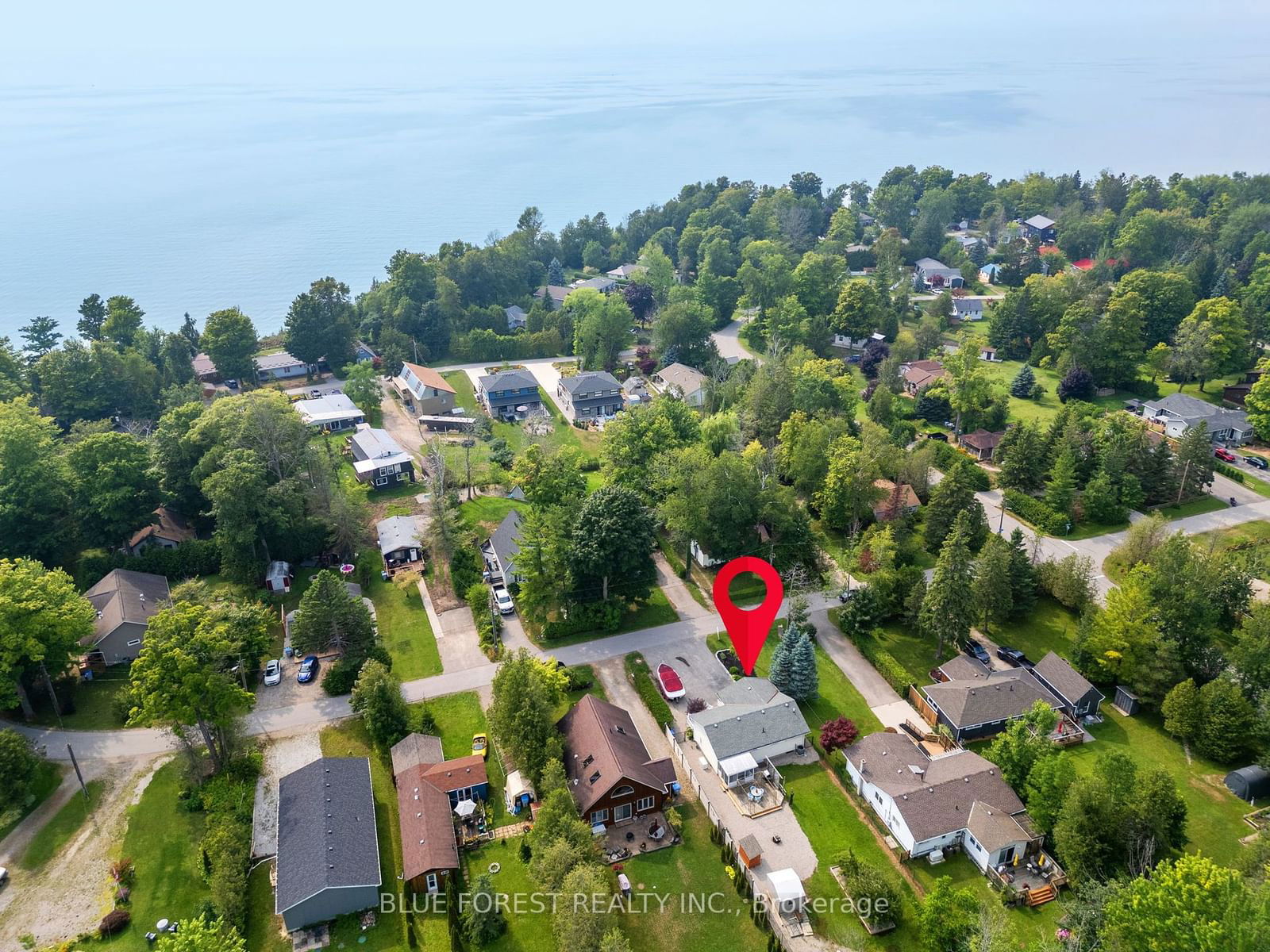 Detached House sold at 7 Andrews Cres Acre, Goderich, Goderich (Town), N7A 3X8 - MLS: X9237649