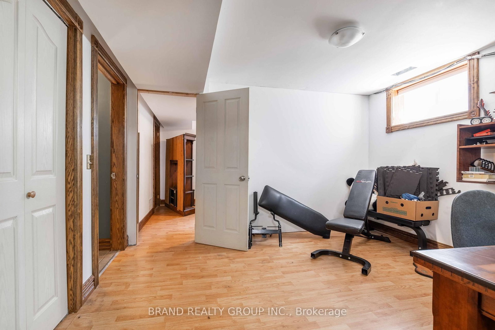 Listing Image 16