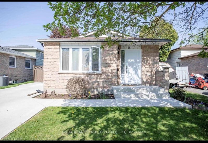 home for lease on 78 LYSANDA Court