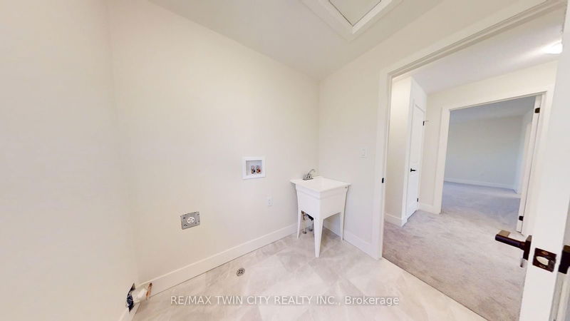 108 CHRISTOPHER Crt  London, N5X 3X4 | Image 15