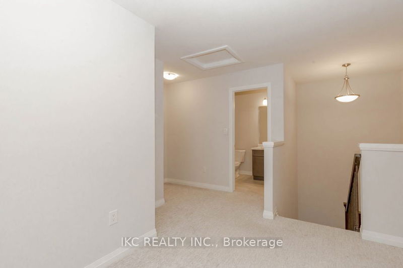 4282 Shuttleworth Dr  Niagara Falls, L5G 0X5 | Image 25