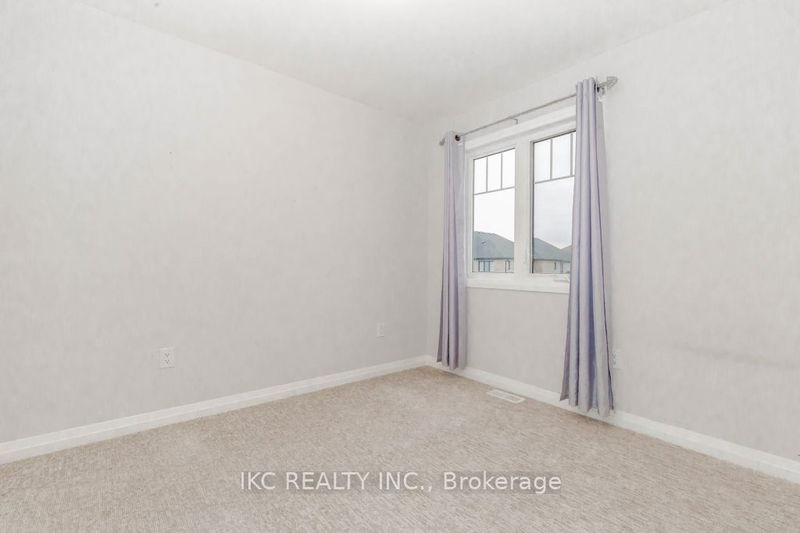 4282 Shuttleworth Dr  Niagara Falls, L5G 0X5 | Image 31