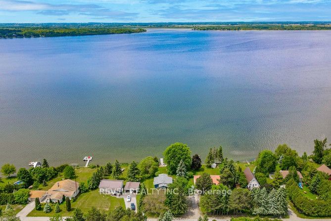 home for sale on 27 Island View Road