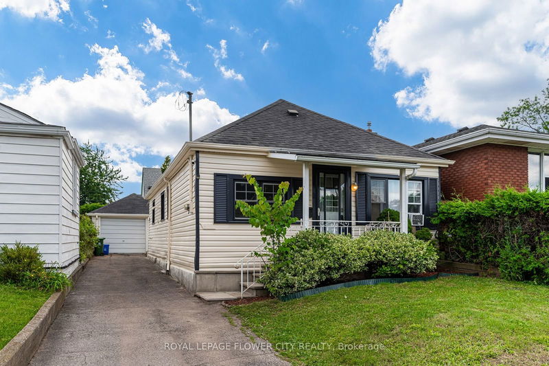 800 Roxborough Ave  Hamilton, L8H 1T2 | Image 2