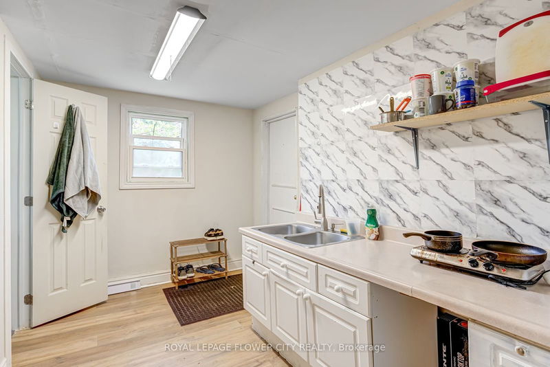 800 Roxborough Ave  Hamilton, L8H 1T2 | Image 28