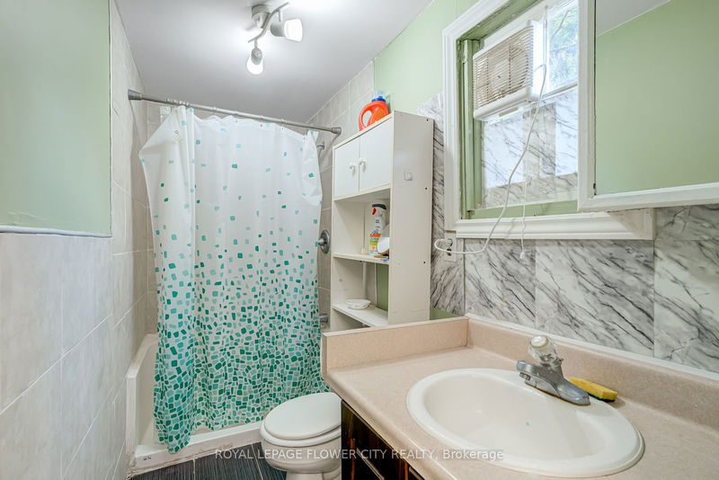 800 Roxborough Ave  Hamilton, L8H 1T2 | Image 35