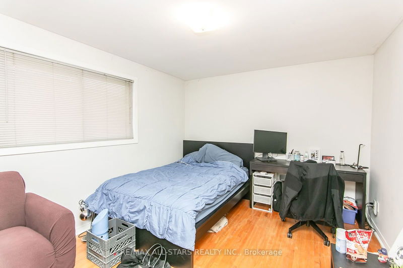 464 Hazel St  Waterloo, N2L 3R1 | Image 23