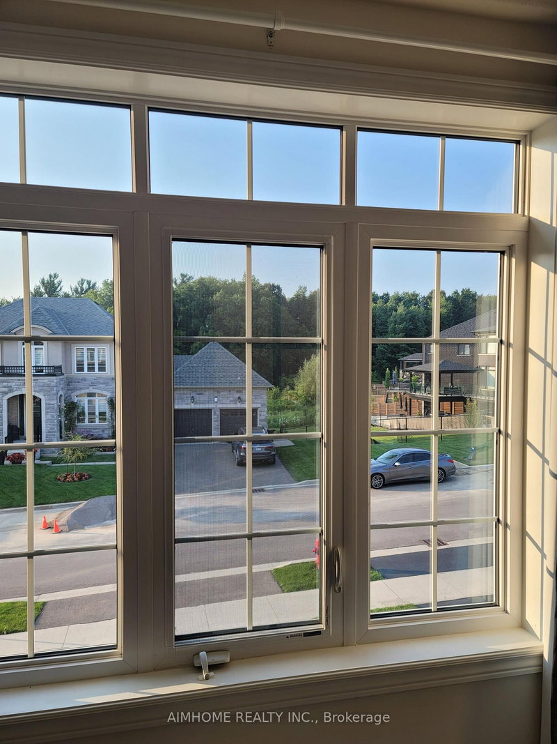 136 Woodhouse St, Hamilton, L9K 0H4 | Image 2