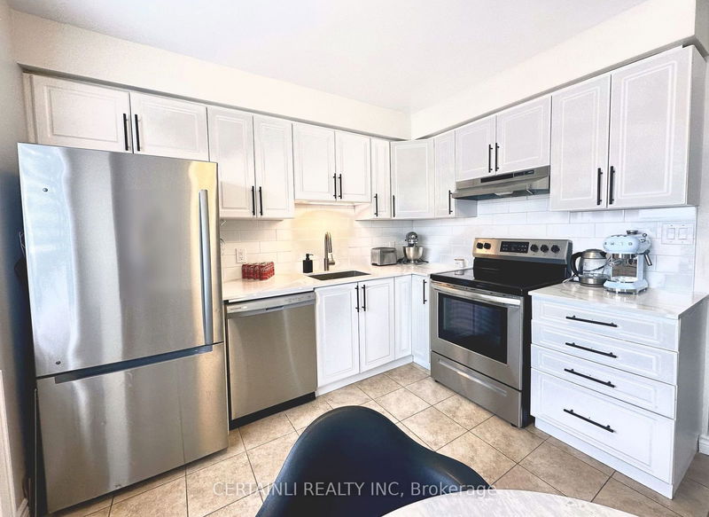  19, - 355 Sandringham Cres  London, N6C 5K3 | Image 2