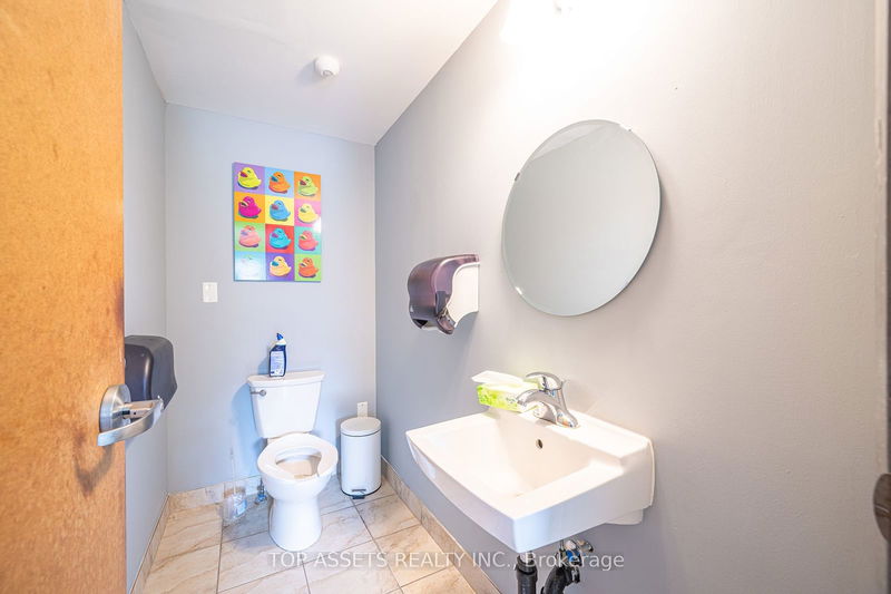  B10 - 619 Wild Ginger Ave  Waterloo, N2V 2X1 | Image 5