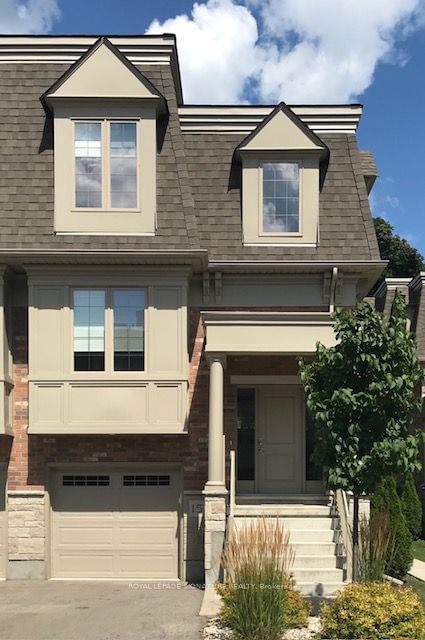 home for lease on 15-72 York Road