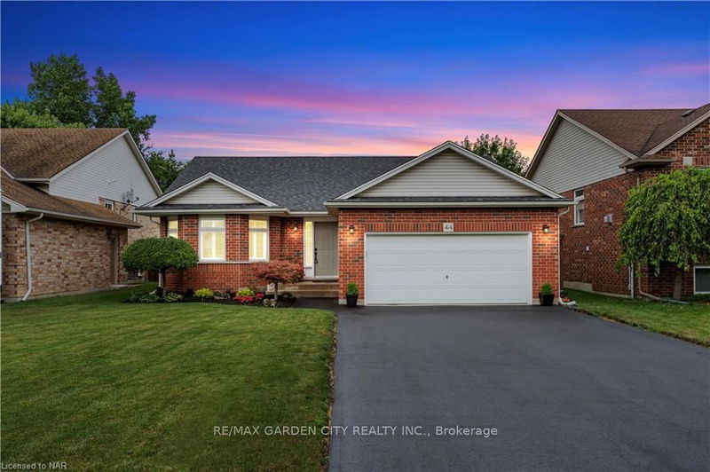 home for sale on 44 Thorold Avenue