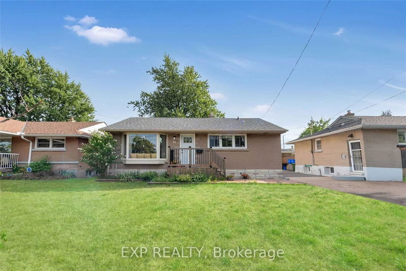 home for lease on 34 Sandalwood Avenue