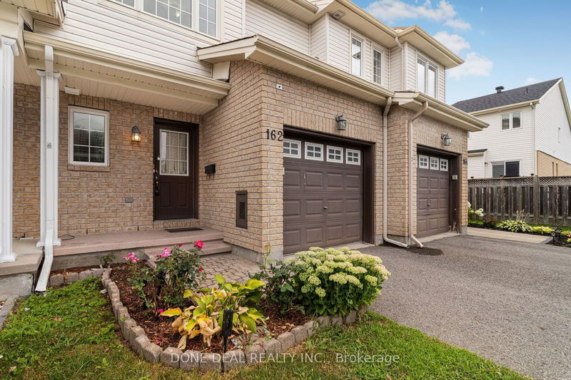 162 Lokoya St  Ottawa, K2S 0J5 | Image 2