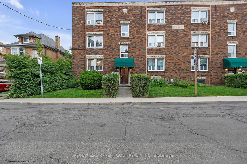  9 - 97 Connaught Ave S Hamilton, L8M 3C4 | Image 2