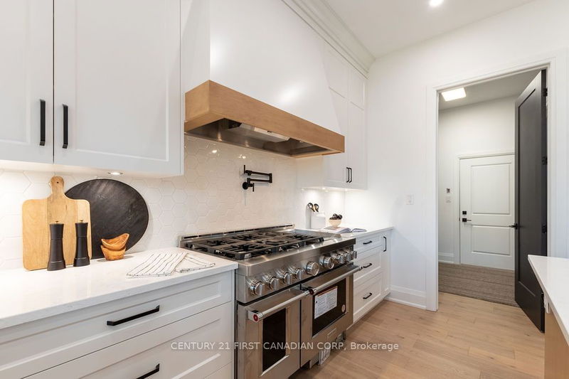 7230 Silver Creek Circ  London, N6P 0G8 | Image 15