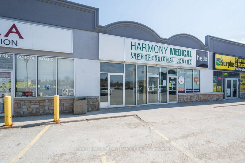 14 - 161 Bridge St W, Belleville, K8P 1K2 | Image 2