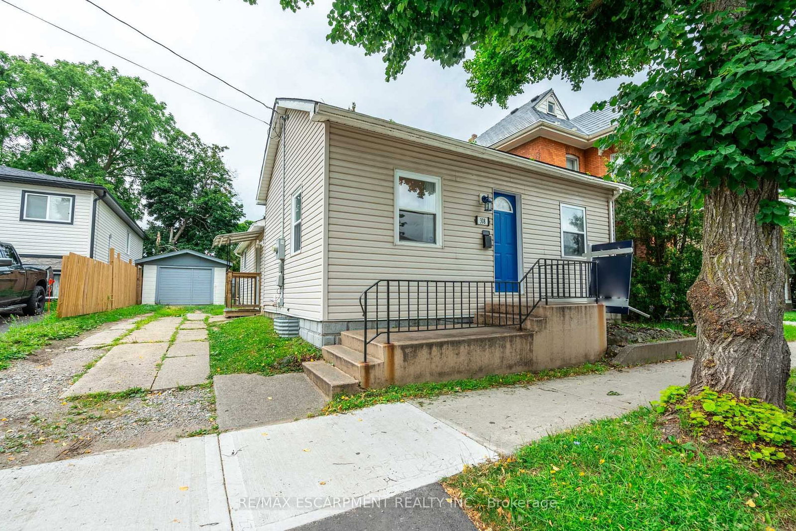Listing Image 2