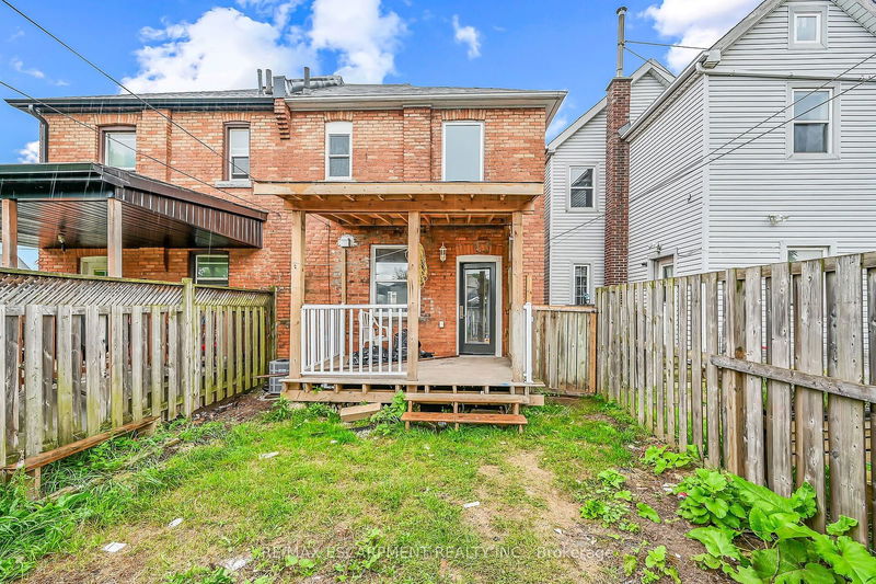 33 Shaw St  Hamilton, L8L 3P2 | Image 31