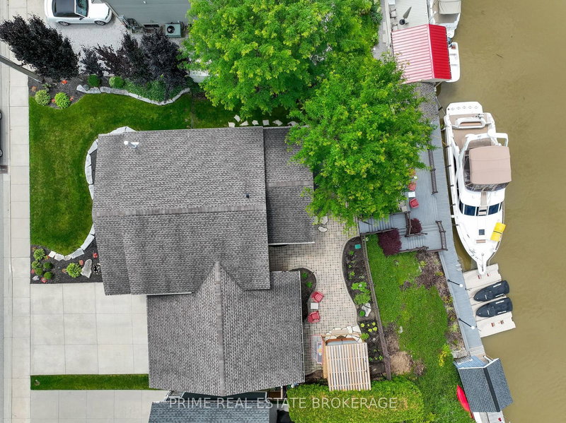 49 Gill Rd, Lambton Shores, N0M 1T0 | Image 3