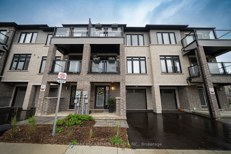 home for sale on 1013-585 Colborne Street E