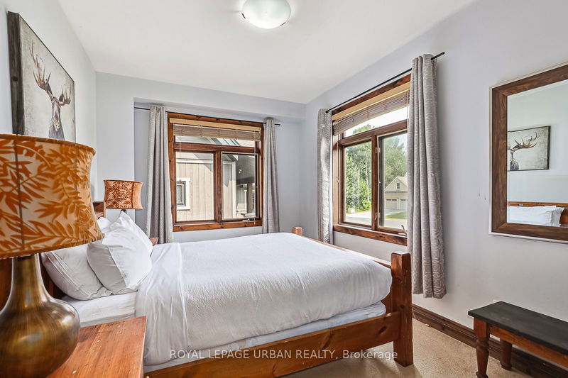 191 Brooker Blvd  Blue Mountains, L9Y 0L3 | Image 17