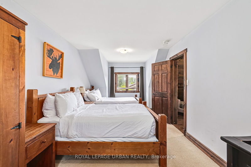 191 Brooker Blvd  Blue Mountains, L9Y 0L3 | Image 24