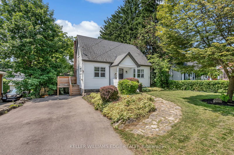 home for sale on 108 Main Street S