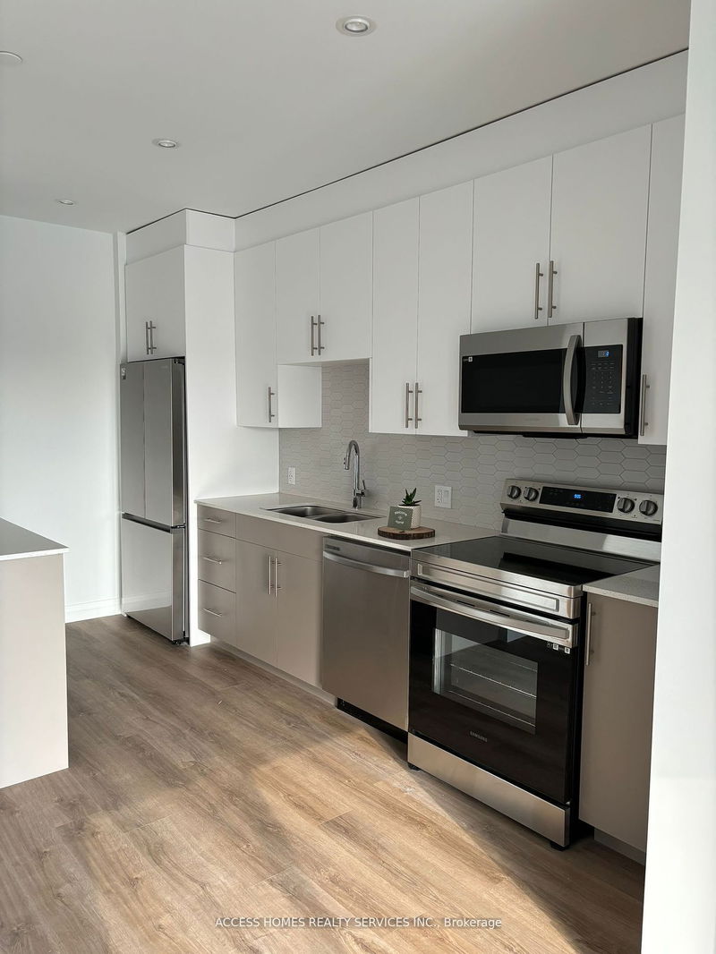 home for lease on 212-525 New Dundee Road N