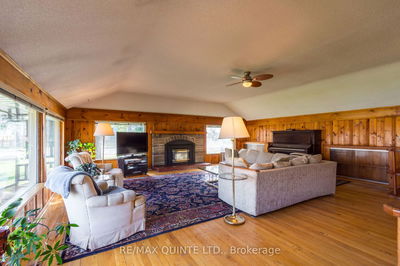 245 Victoria Ave, Belleville -  image-0-3